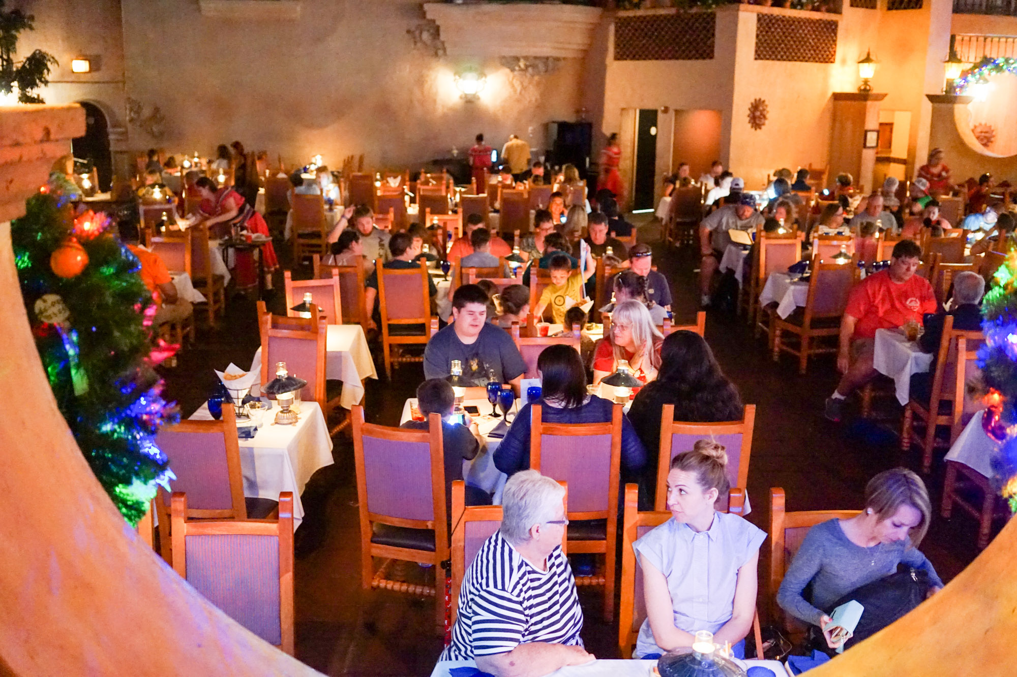 Eating at Disney World Dates for Disney Free Dining 2019