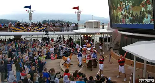 DCL Disney Cruise Line Crowds