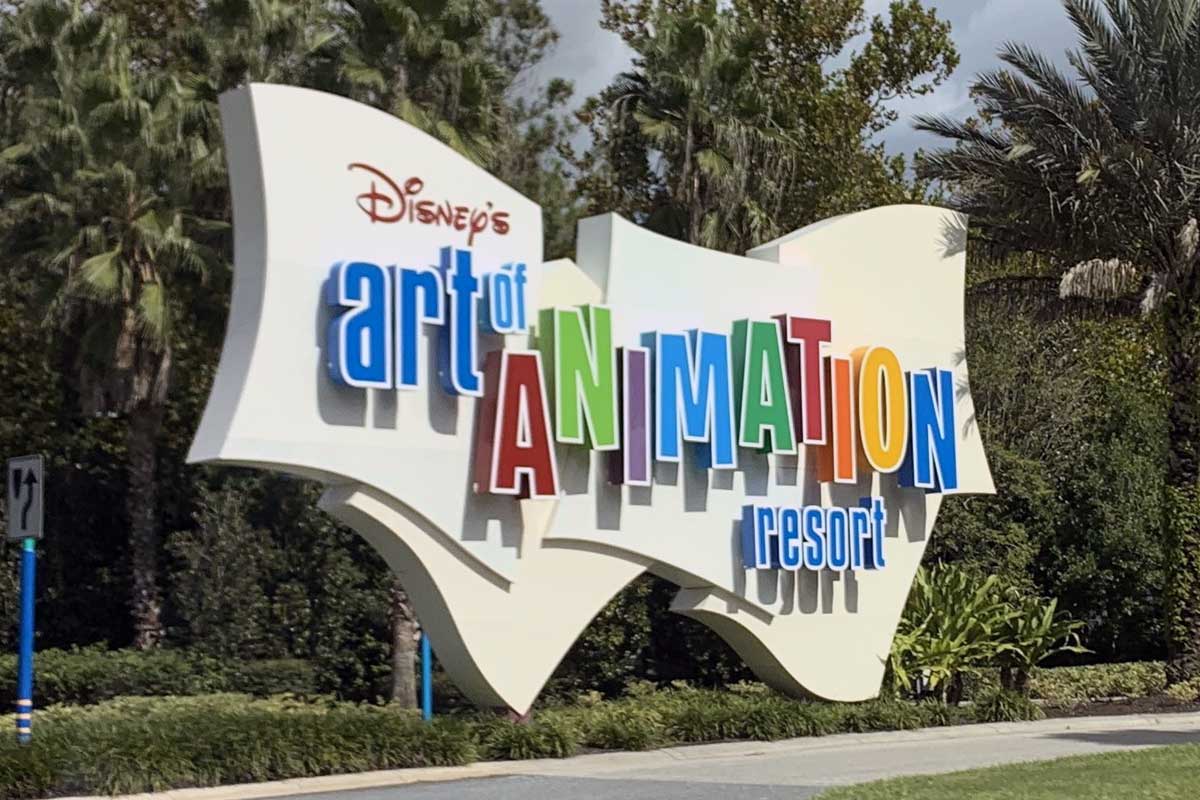 Is It Cheaper To Stay at Disney or Airbnb?