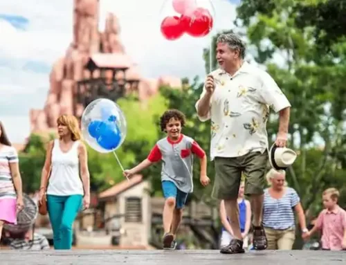 How To Plan a Family Reunion at Disney World: 15 Tips for Success