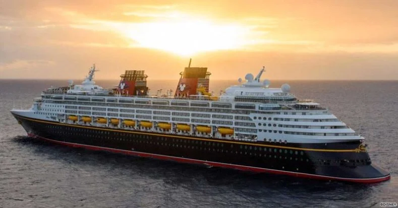 DCL Disney Wonder at Sunset