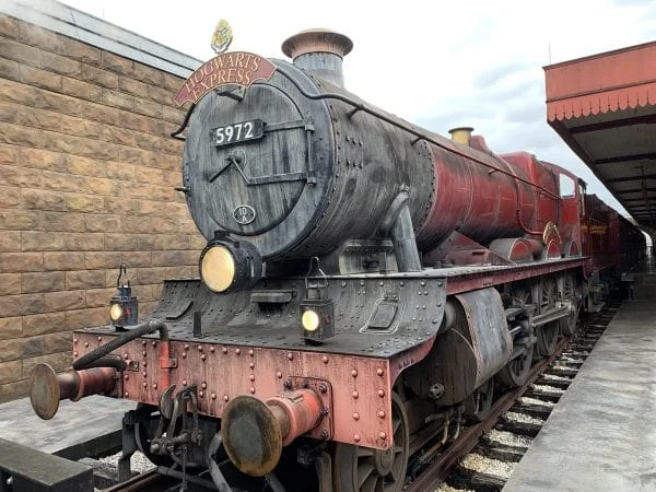 Hogarts Express at Harry Potter