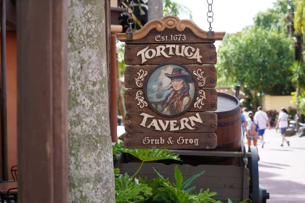 disney world vs disneyland food Disneyland vs Disney World restaurants