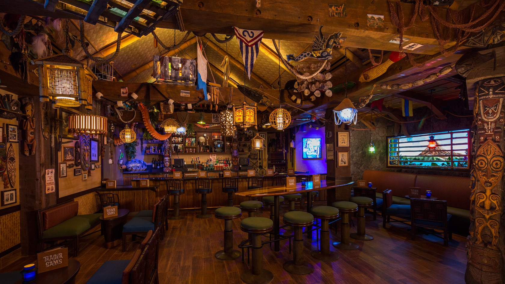 Trader Sam’s Grog Grotto Trader Sam's Grog Grotto