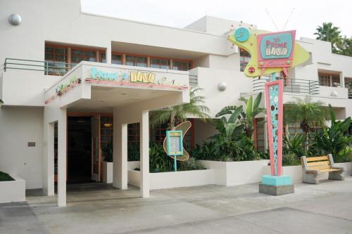 <center>Legal Notice - Creative Commons License - Attribution 3.0 United States (CC BY 3.0 US)</center>