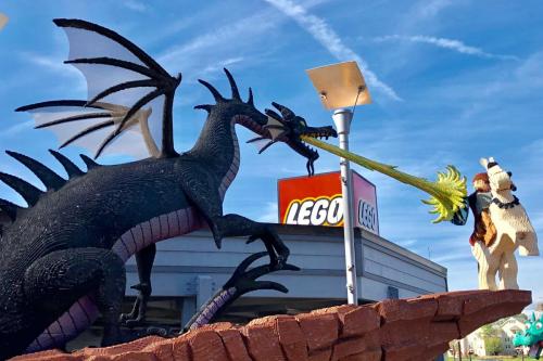 <center>Legal Notice - Creative Commons License - Attribution 3.0 United States (CC BY 3.0 US)</center>