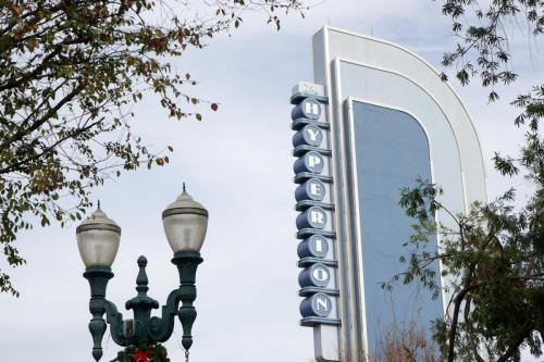 <center>Legal Notice - Creative Commons License - Attribution 3.0 United States (CC BY 3.0 US)</center>