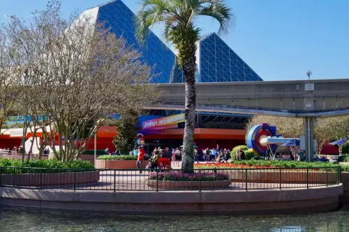 Legal Notice - Creative Commons License - Attribution 3.0 United States (CC BY 3.0 US)