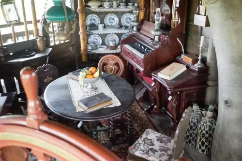 Legal Notice - Creative Commons License - Attribution 3.0 United States (CC BY 3.0 US)